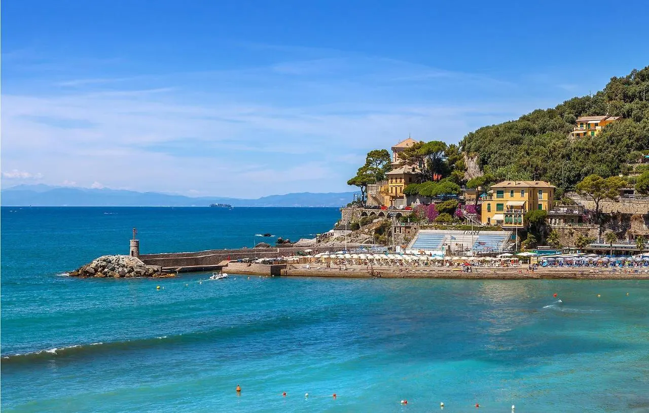Lovely Apartment In Recco With Kitchen