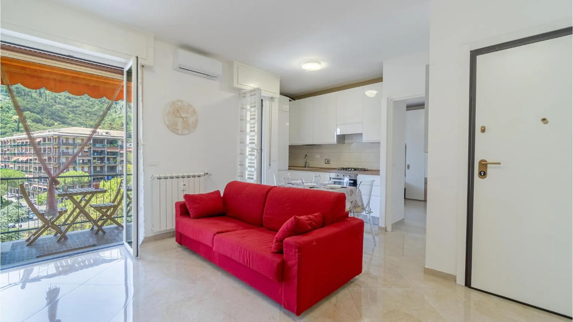 Lovely Apartment In Recco With Kitchen