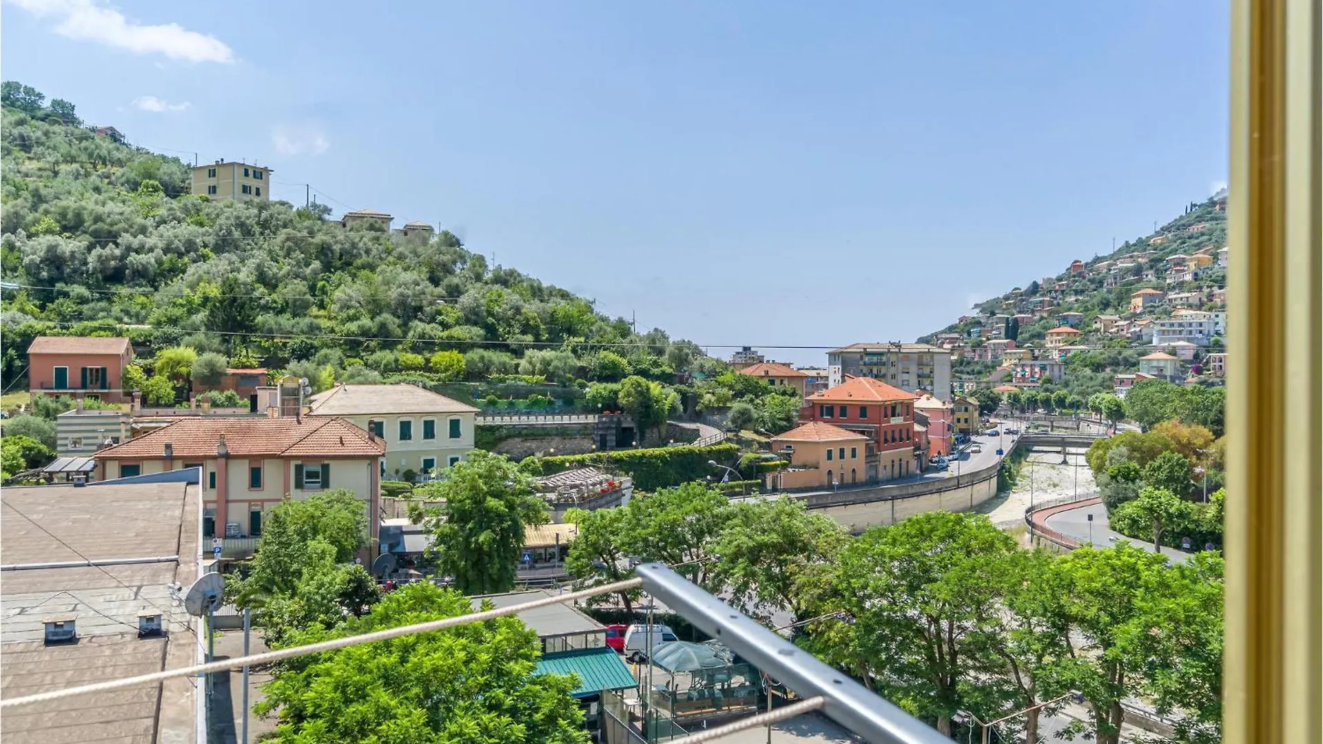 Lovely Apartment In Recco With Kitchen